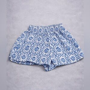 H&M High-Waisted Blue Floral Shorts Women’s Size Small